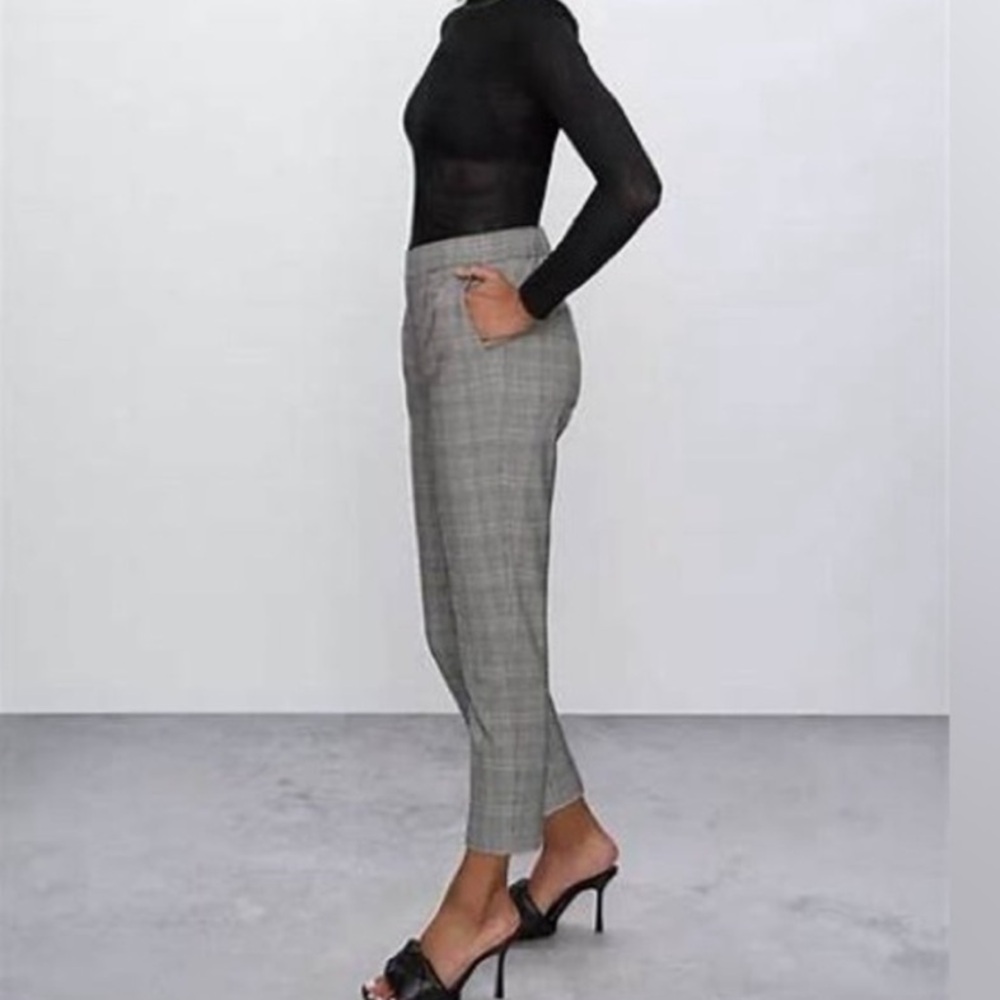 Babaton Aritzia Houndstooth Conan Ankle Cropped Pants Tailored Fit